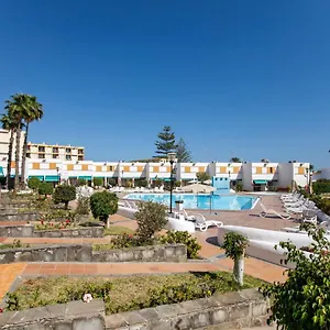 https://las-brisas.in-canary-islands.com